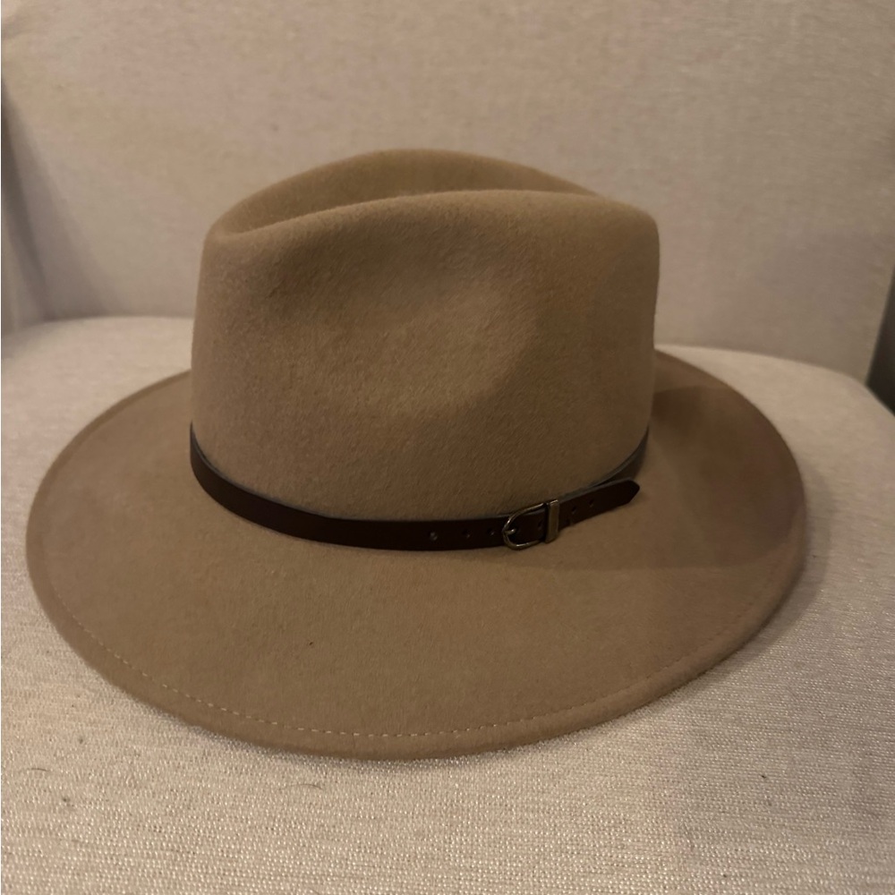 Vintage Italian Wool Beige Fedora